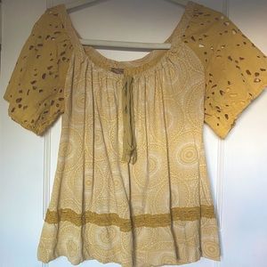 Anthropologie chartreuse flutter sleeve cutout top